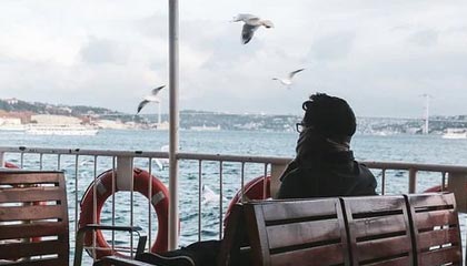 爱游戏官方入口-尼斯反击频率提升扩大进攻覆盖范围，尼斯iae